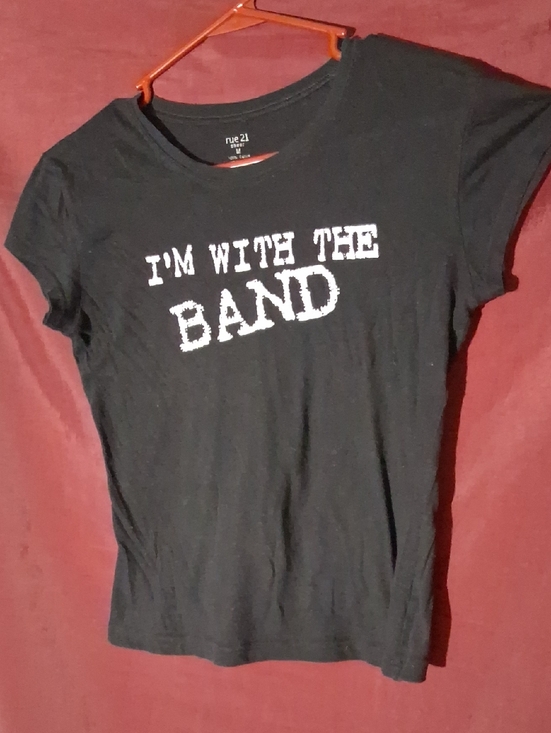 Rue21 Tops - Rue21 Black Graphic 'I'm With The Band' Tee